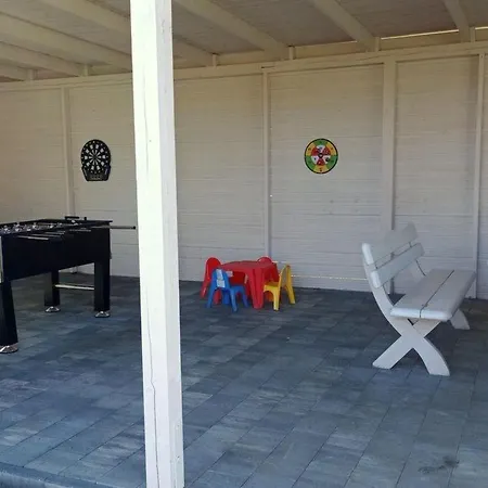 Mit Privater Terrasse By Interhome Prázdninový dům *