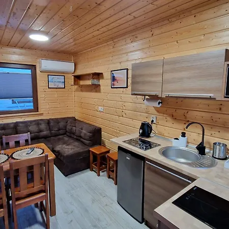 Mit Privater Terrasse By Interhome Bobolin