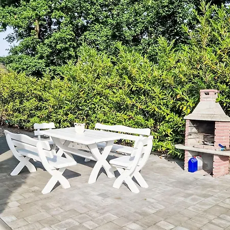 Prázdninový dům Mit Privater Terrasse By Interhome